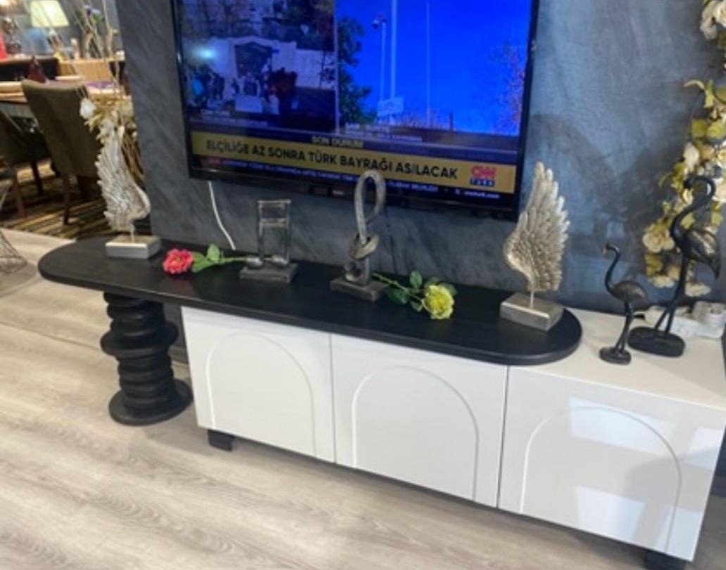 TV Ünitesi 28